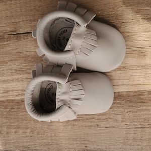 FreshlyPicked Gray City Mocc